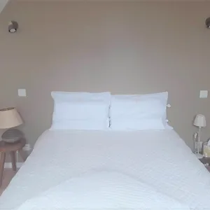 Dom & Ses D'hotes Plouigneau